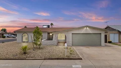 10612 N 48th Ave, Glendale, AZ 85304