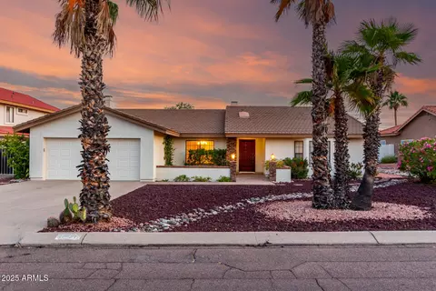 16221 E Montrose Dr, Fountain Hills, AZ 85268