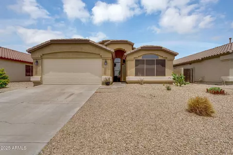 10226 W Country Club Trl, Peoria, AZ 85383