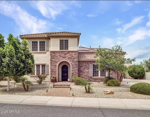 5812 W Spur Dr, Phoenix, AZ 85083