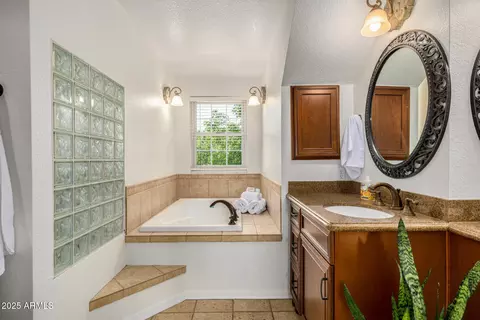 198 N Pecan Ct, Gilbert, AZ 85234 photo 25