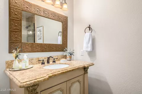 198 N Pecan Ct, Gilbert, AZ 85234 photo 30