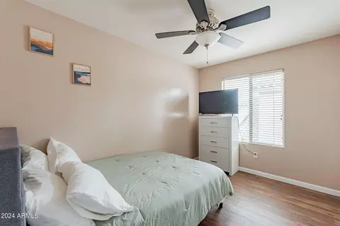 Bedroom - 822 E Ross Ave, Phoenix, AZ 85024 photo 4 of 5