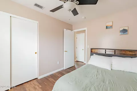 Bedroom - 822 E Ross Ave, Phoenix, AZ 85024 photo 5 of 5