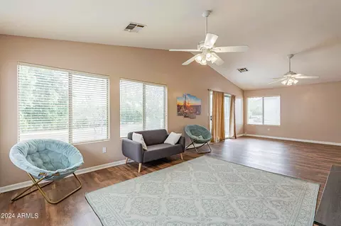 Living - 822 E Ross Ave, Phoenix, AZ 85024 photo 10 of 10