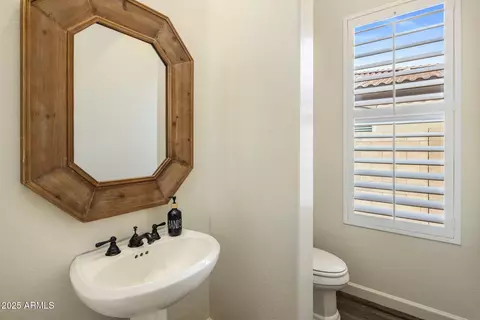 654 E County Down Dr, Chandler, AZ 85249 photo 22