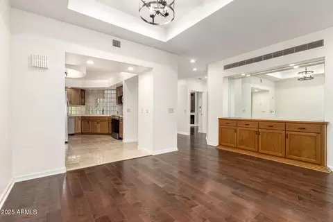 902 W Glendale Ave #102, Phoenix, AZ 85021 photo 6