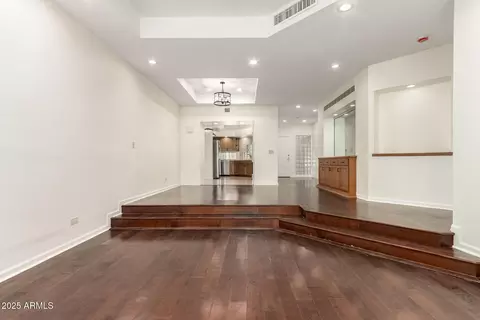 902 W Glendale Ave #102, Phoenix, AZ 85021 photo 9