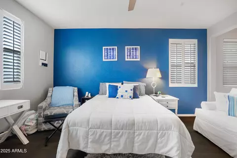 Bedroom - 3828 E Liberty Ln, Gilbert, AZ 85296 photo 4 of 5