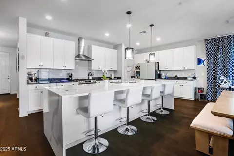 Kitchen - 3828 E Liberty Ln, Gilbert, AZ 85296 photo 2 of 3