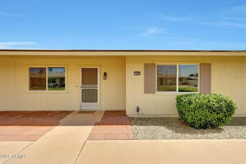 13808 N Silverbell Dr, Sun City, AZ 85351
