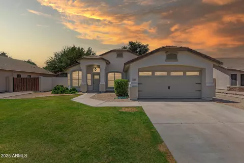 2281 E Saratoga St, Gilbert, AZ 85296