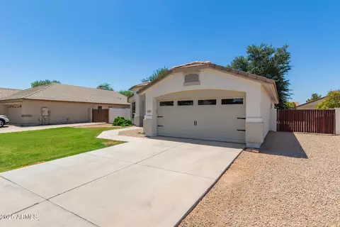 Exterior - 2281 E Saratoga St, Gilbert, AZ 85296 photo 3 of 8
