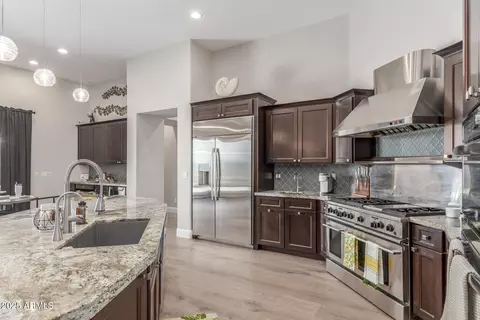 8725 E Menlo Cir, Mesa, AZ 85207 photo 17
