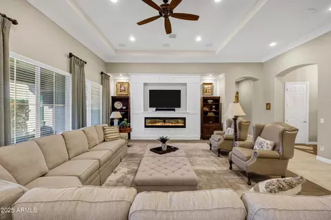 2094 E Aris Dr, Gilbert, AZ 85298 photo 17