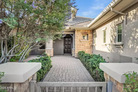 2094 E Aris Dr, Gilbert, AZ 85298 photo 5