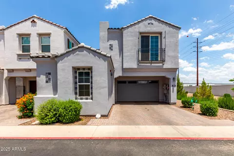286 E Raleigh Dr, Chandler, AZ 85286