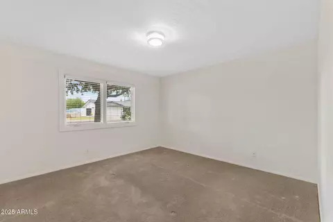 143 E Winter Dr, Phoenix, AZ 85020 photo 26