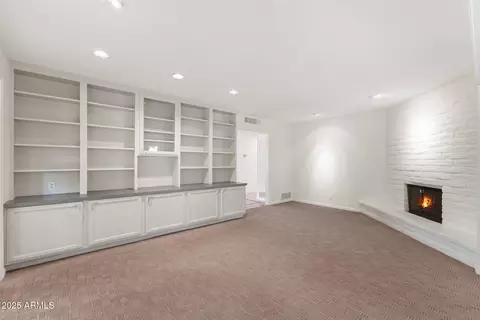 143 E Winter Dr, Phoenix, AZ 85020 photo 17