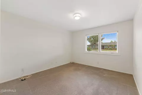 143 E Winter Dr, Phoenix, AZ 85020 photo 28