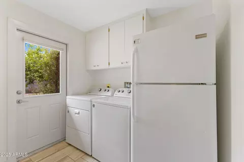 143 E Winter Dr, Phoenix, AZ 85020 photo 21