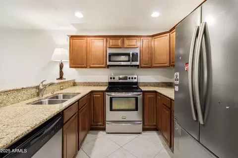 1620 N Wilmot Rd #E159, Tucson, AZ 85712
