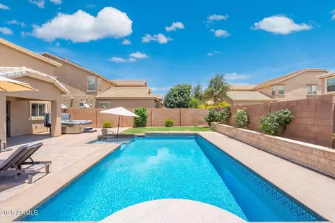 Exterior - 2185 E Gillcrest Rd, Gilbert, AZ 85298 photo 4 of 8