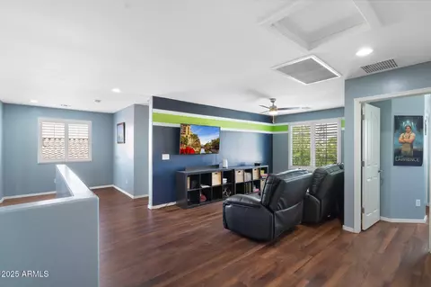 Entry Way - 2185 E Gillcrest Rd, Gilbert, AZ 85298 photo 4 of 5