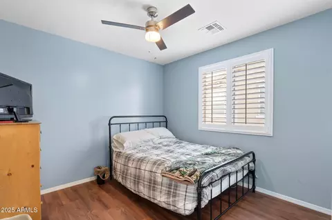 Bedroom - 2185 E Gillcrest Rd, Gilbert, AZ 85298 photo 2 of 10