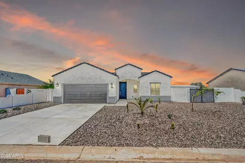 14178 S Diablo Rd, Arizona City, AZ 85123