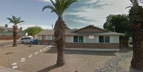 3341 E Cochise Rd, Phoenix, AZ 85028