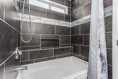 Bath - 10440 E Osage Ave, Mesa, AZ 85212 photo 2 of 4