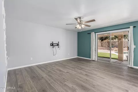 Living - 10440 E Osage Ave, Mesa, AZ 85212 photo 2 of 8