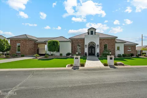 7482 S Mccormick Way, Queen Creek, AZ 85142