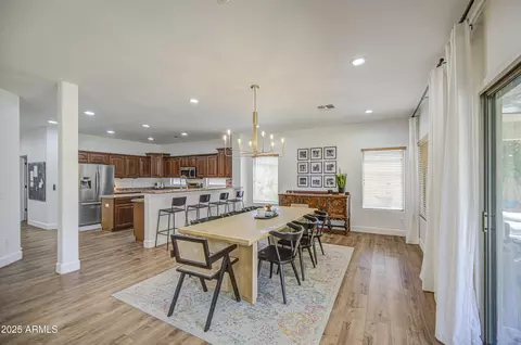 Dining - 4609 E Ironhorse Rd, Gilbert, AZ 85297 photo 3 of 5