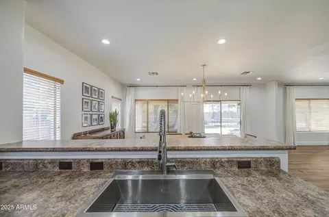 Kitchen - 4609 E Ironhorse Rd, Gilbert, AZ 85297 photo 5 of 5