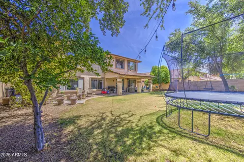 Exterior - 4609 E Ironhorse Rd, Gilbert, AZ 85297 photo 8 of 11