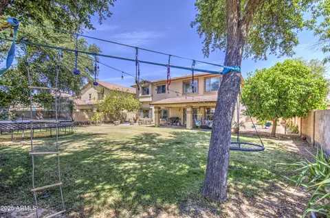 Exterior - 4609 E Ironhorse Rd, Gilbert, AZ 85297 photo 6 of 11