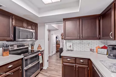 Kitchen - 317 E Harwell Rd, Gilbert, AZ 85234 photo 2 of 3