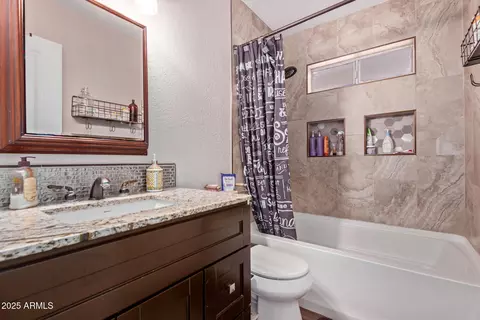 Bath - 317 E Harwell Rd, Gilbert, AZ 85234 photo 2 of 2