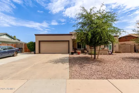 317 E Harwell Rd, Gilbert, AZ 85234