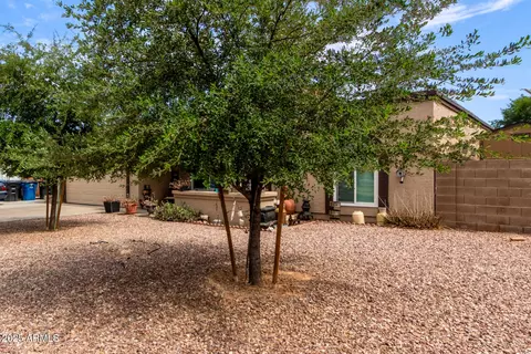 Exterior - 317 E Harwell Rd, Gilbert, AZ 85234 photo 2 of 6