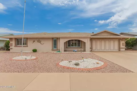 9851 W Cedar Dr, Sun City, AZ 85351