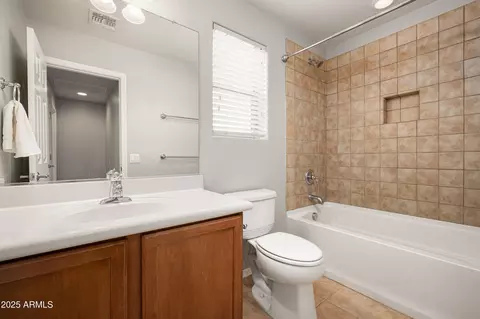 3983 E Melinda Dr, Phoenix, AZ 85050 photo 28
