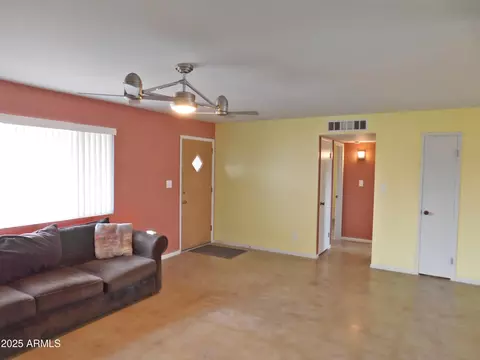 Living - 1019 E Granada Ave, Apache Junction, AZ 85119 photo 1 of 4