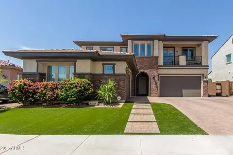 3408 E Daley Ln, Phoenix, AZ 85050