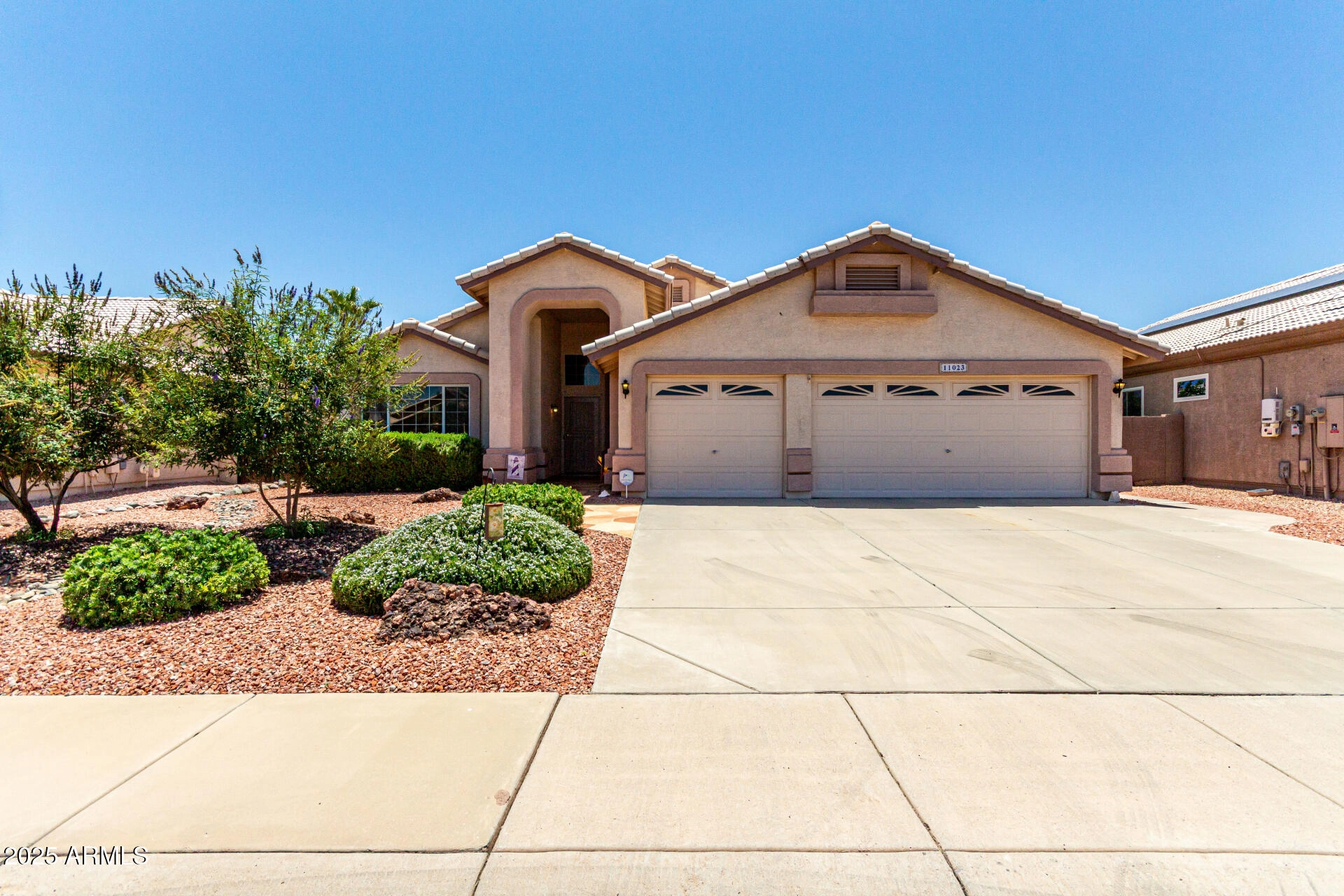 housetu.9730商品 11023 W Chino Dr, Sun City, AZ 85373 | MLS# 6874496 | 41 Photos