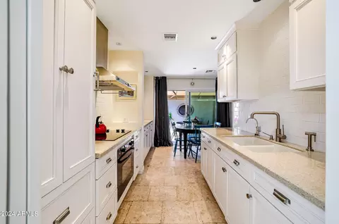 Kitchen - 361 E Palm Ln, Phoenix, AZ 85004 photo 1 of 5