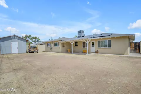 Exterior - 1719 E Dana Ave, Mesa, AZ 85204 photo 2 of 5