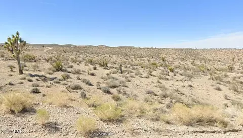 28050 Drifting Sands Dr #100, Meadview, AZ 86444